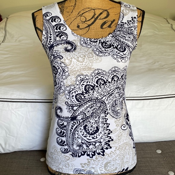 Chico's Tops - Chico’s Paisley Print Stretchy Tee